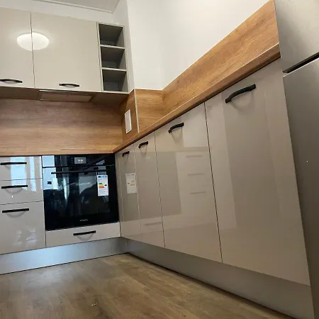 Dety's * ブルガス