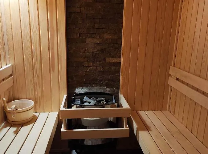 Апартамент Dety's